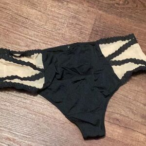 Sexy ADORE ME Black Lace Thong Panties Plus Size 2X